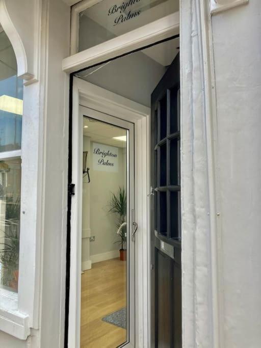 Brighton Palms Appartement Buitenkant foto